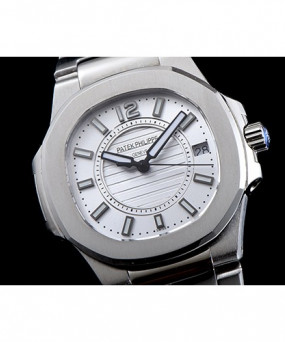 파텍필립 여성용 노틸러스-17 쿼츠 70111G-001